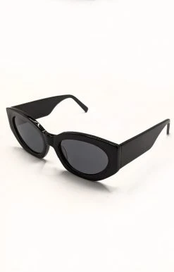 Billini/Banbe - B-1018-The Alessandra - 61821 Accessories BANBE - The Alessandra Sunglasses - Black/Smoke