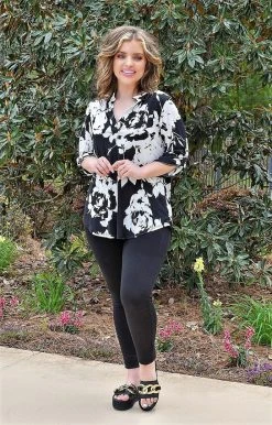 Heimish - BL-ST1002-67 - 41922 Keep Looking Floral Top - Black