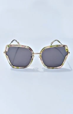 DIFF - DE01-0124-GDGRN - 61922 DIFF - Dakota Gold Gray Sunglasses Accessories