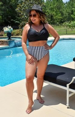 Queen - 120246323 - 6422 Ready To Relax Two Piece Swimsuit - Black/White