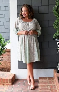 Davi & Dani - DD10647PER - 52722 Take A Picture Floral Dress - Pastel Green