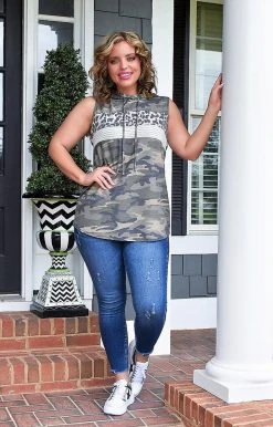 Heimish - BL-ST2016-15 - 52722 TOPS Caught Between You Camo Top - Green