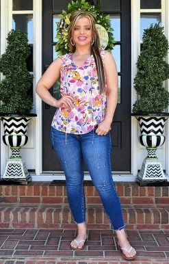 Andree - 18414-1 - 42522 TOPS Get In The Groove Floral Top - Multi