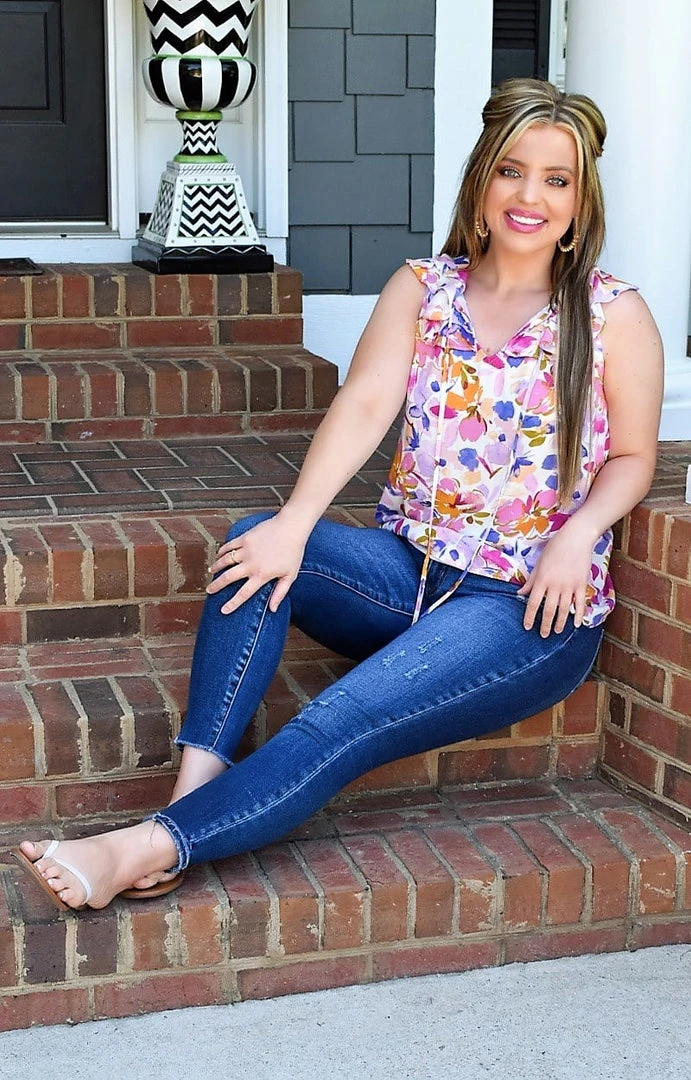 Andree - 18414-1 - 42522 TOPS Get In The Groove Floral Top - Multi