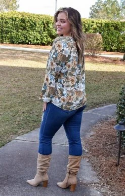 Andree - 19924 - 11522 Fond Memories Floral Top - Olive TOPS