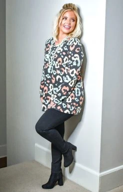 Heimish - BL-ST1447-83 - 91820 Wildly Yours Leopard Print Pullover - Black/Multi