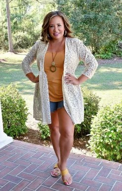 Judy Blue - JB150106 - 4422 JUDY BLUE - Paisley Bandana Mid-Rise Shorts