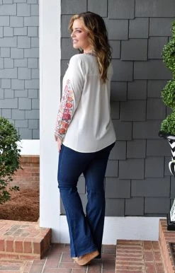 Andree - 18912 - 11622 TOPS Make It Work Embroidered Top - Ivory