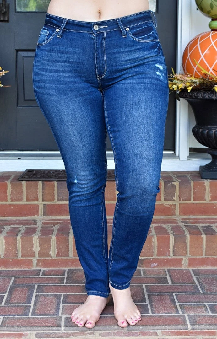 Kancan - KC7209D - 92921 BOTTOMS Mendy Mid Rise Skinny Jeans