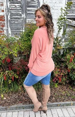 143 Story - TM7078A-PP - 13122 Keep It Simple Top - Salmon