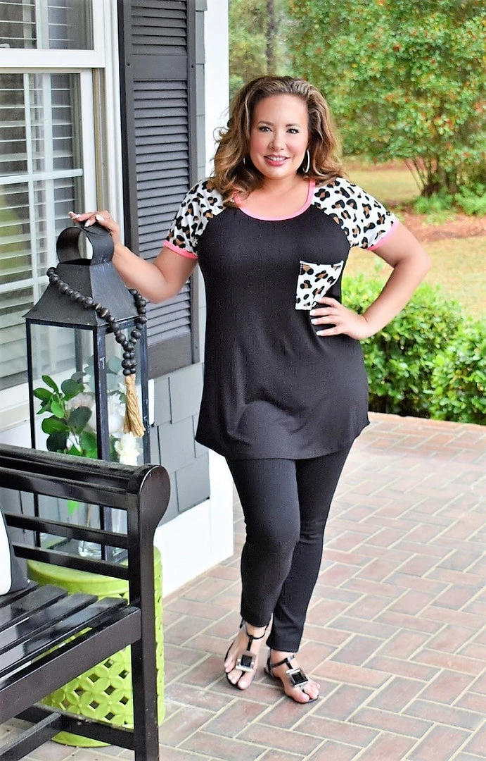 Heimish - BL-ST1302-14 - 31222 TOPS Beauty In The Details Print Top - Black/Leopard