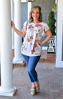 Heimish - BL-ET6109-20 - 3222 TOPS We Are Good Floral Top - Ivory