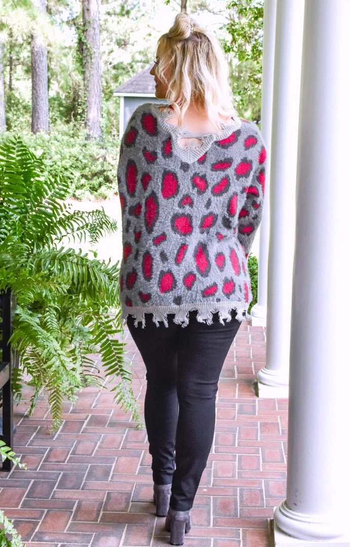 Davi & Dani - PWT91274PER - 92220 Cut You Loose Leopard Print Sweater - Charcoal Sweaters
