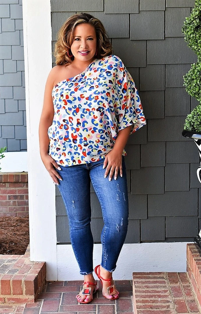 Andree - T10110-1 - 33022 TOPS Chic Lifestyle Leopard Top - Multi