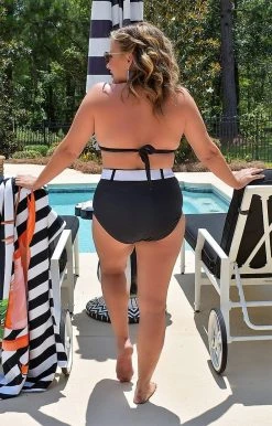 Unique Vintage - CZ002T - 22120 SWIMWEAR Beach Babe Bikini Top - Black