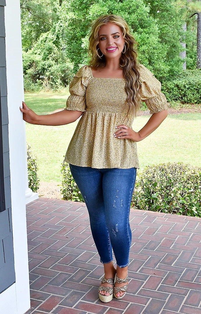 HeySon - ET1256PD - 61622 TOPS Sunshine On My Mind Floral Top - Honey