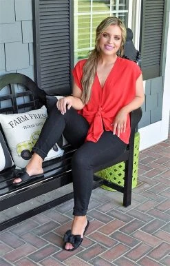 Vision - T6689 - 61322 Knot That Into You Top - Red TOPS