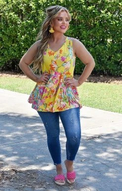 BE Stage - PT11072 - 51922 Caribbean Crush Floral Top - Yellow